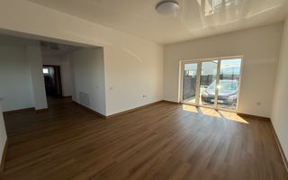 Casa/Vila cu 4 camere de vânzare - Izvor,Tărlungeni - Poză 14