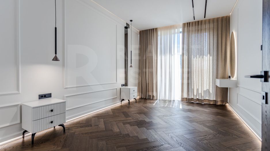 Chirie, apartament, 4 camere, str. Universității, Centru - Poză 18