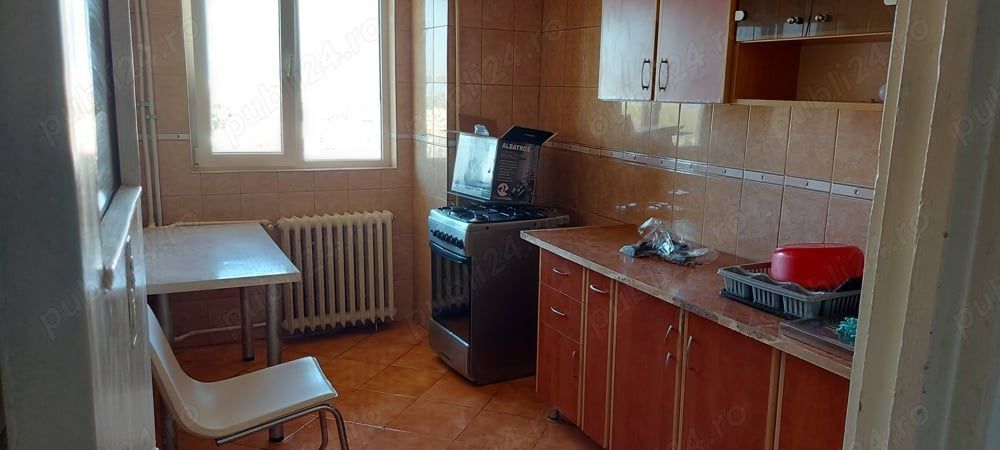 Apartament 3 camere Alexandriei Piata Rahova - Poză 1