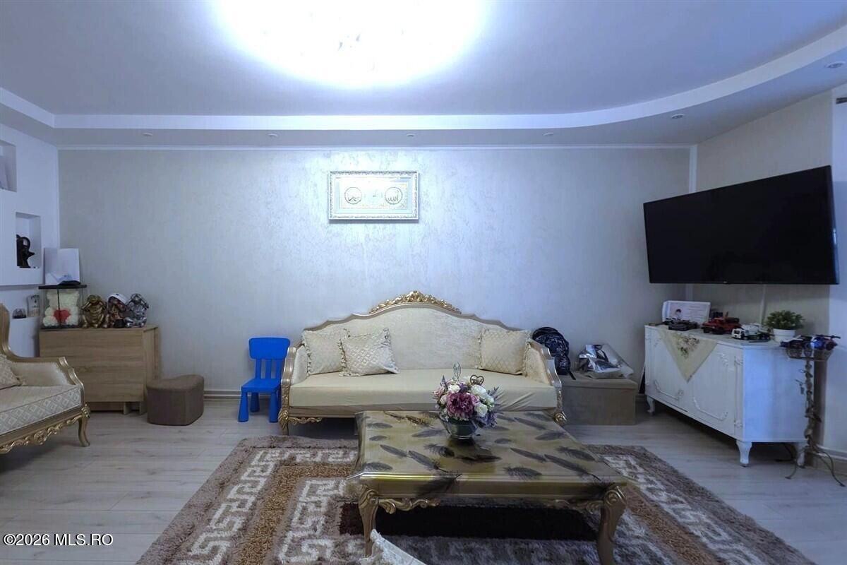Techirghiol - Centru, casa tip duplex P+M, lot 293 mp si 154 mp utili! - Poză 27