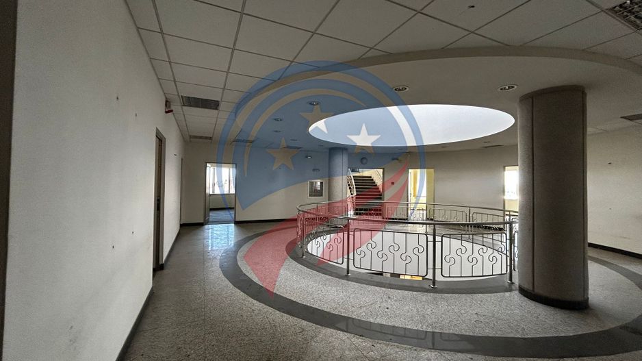 Spatiu comercial de inchiriat in zona Ultracentral/Craiova - Poză 13