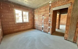 Apartament cu 2 camere si dressing decomandat la etajul 2in Giroc langa Hotel IQ - Poză 8