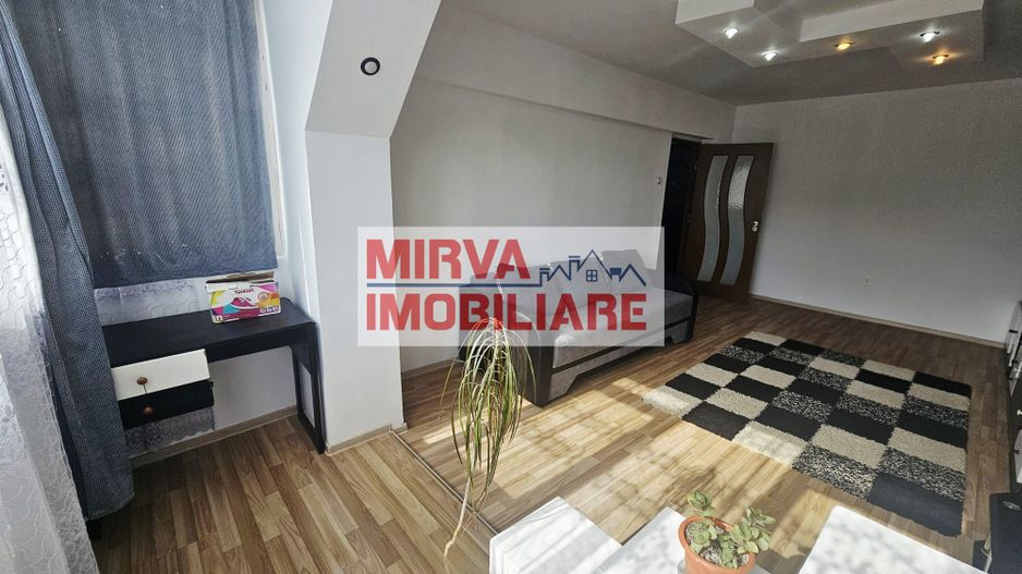 Apartament 2 camere decomandat, mobilat și utilat – Bld.Bucuresti - Poză 3