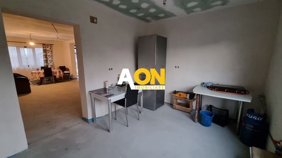 Casa Individuala 6 Camere, Zona Barabant - Poză 8