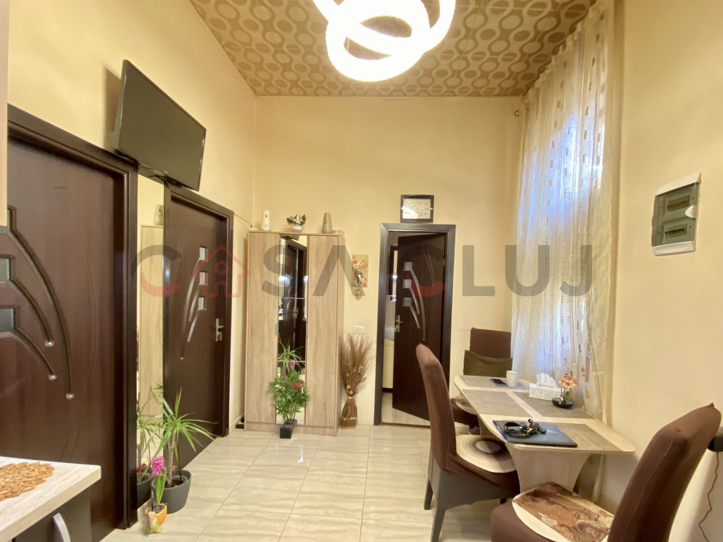 Apartament, 60 mp. Zona Centrala!! - Poză 2