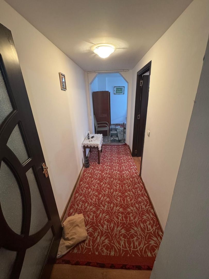 Casă cu garaj – str. Mărășești - Poză 13