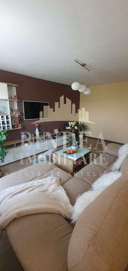 Apartament 3 camere decomandat centrala+ clima Calea Aradului - Poză 3