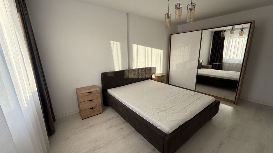 Apartament cu 2 camere, complex rezidential. Zona-Virtutii - Poză 2