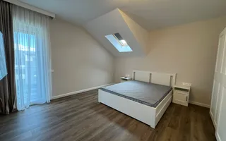 Apartament 3 camere, modern, suprafata generoasa - Poză 18