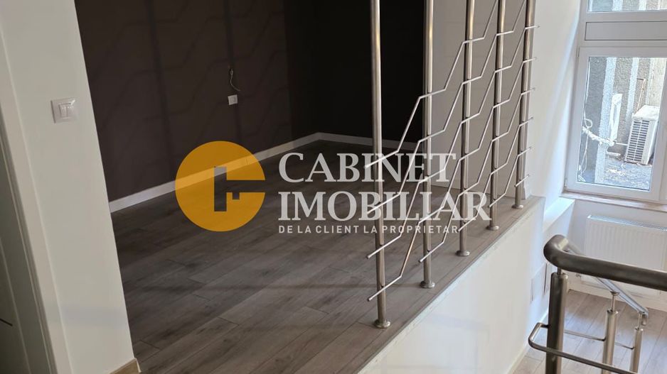 Apartament 1 camera decomandat ETAJ 1--  Ultracentral - Poză 3