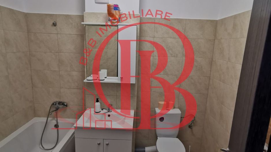 Inchiriere 2 camere mobilat -utilat  - parcare demisol - Poză 10