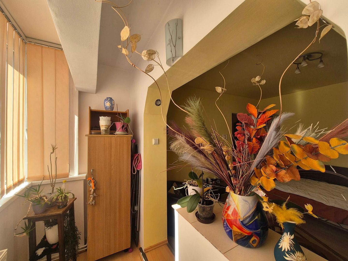 Exclusivitate - Apartament pretabil locuit, toate facilitătile in apropiere - Poză 1