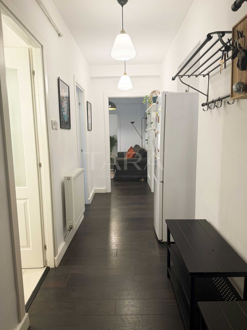 Apartament cu 3 camere, 56 mp, complet mobilat, zonă centrală. - Poză 6