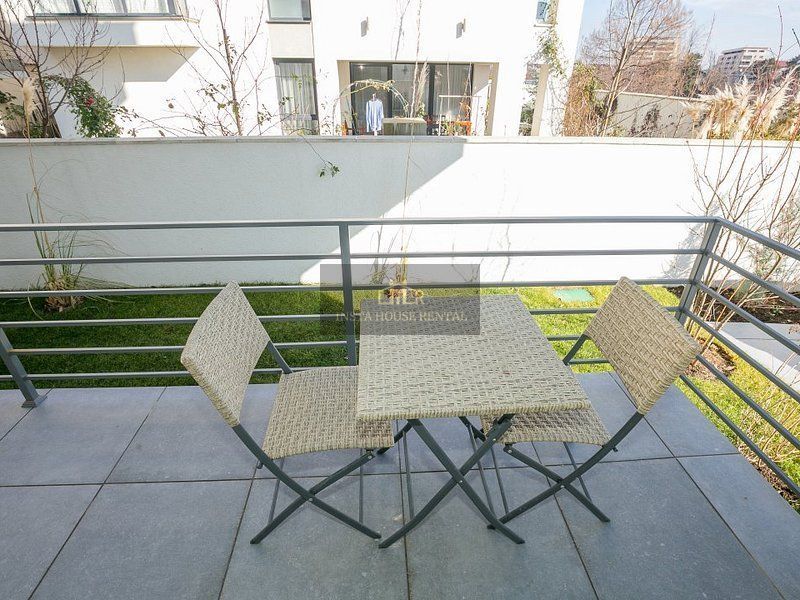 Apartament cu gradina, terasa si loc de parcare Rond OMV Pipera - Poză 5