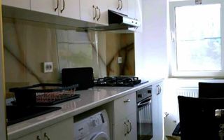 Garsonieră spatioasa de inchiriat zona Nerva Traian - Metrou Timpuri Noi - Poză 3