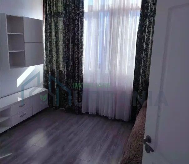 Apartament 2 camere de închiriat, decomandat, mobilat și utilat, cu aer condiționat și loc de parcare privat, Valea Adâncă (Str. Costea Vodă) - Poză 4