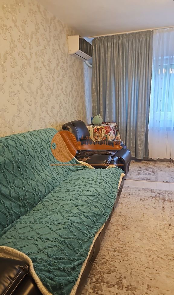 Apartament cu 3 camere Rahova-Centrala Proprie - Poză 3