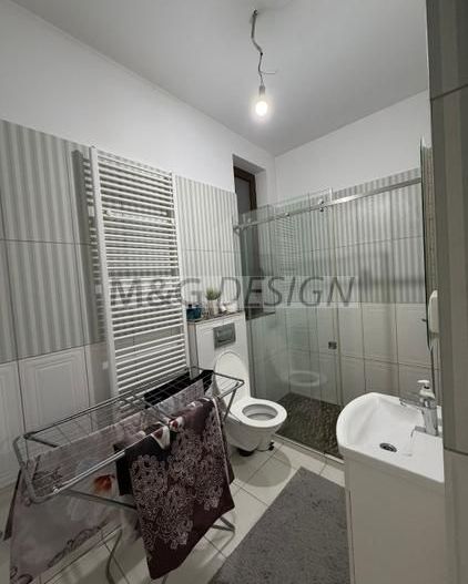 Apartament 3 camere amenajat lux zona Sinaia - Poză 14