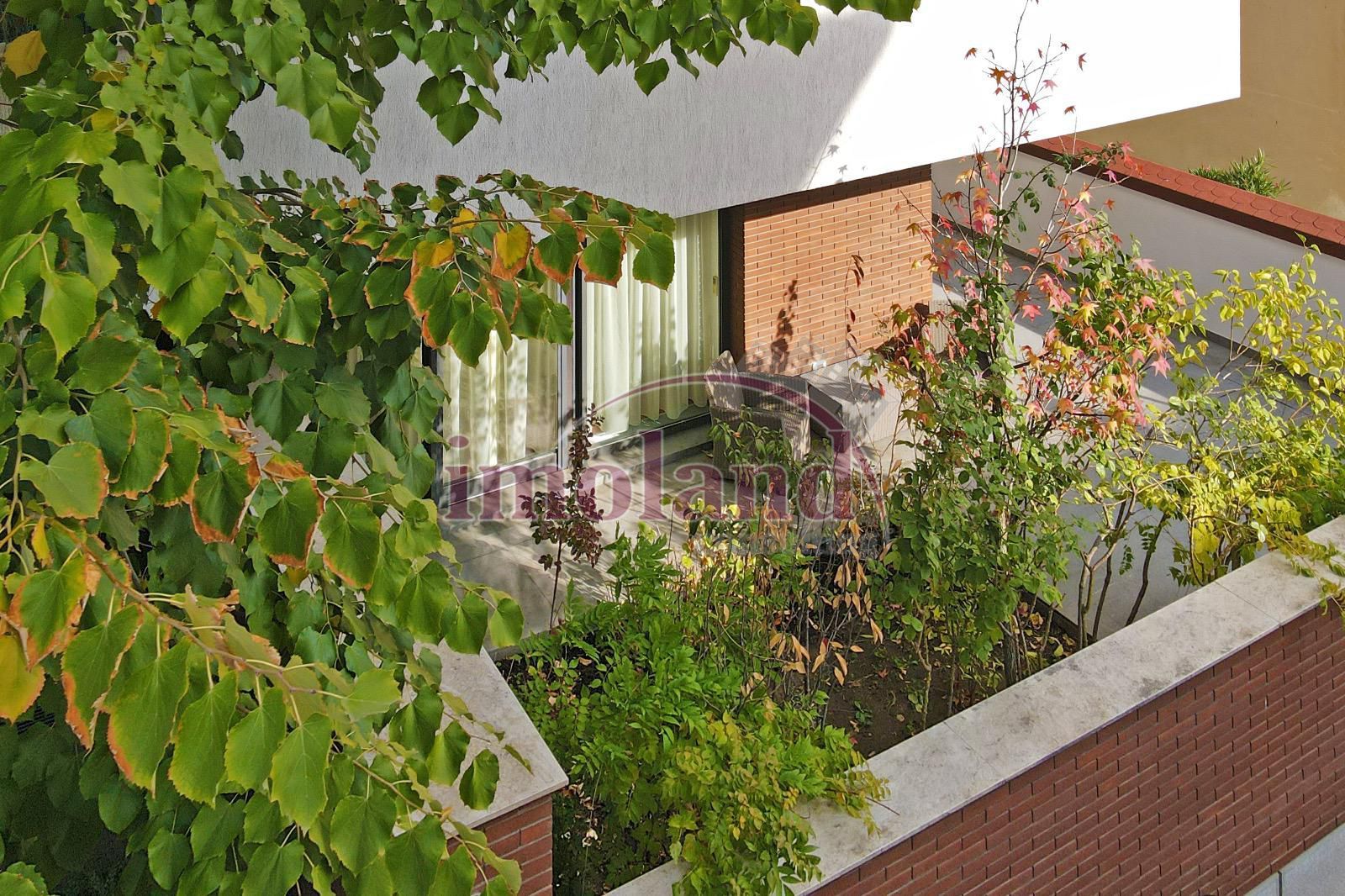 Inchiriere - parter inalt - 4 camere cu terasa - Primaverii - Charles de Gaulle - Poză 11