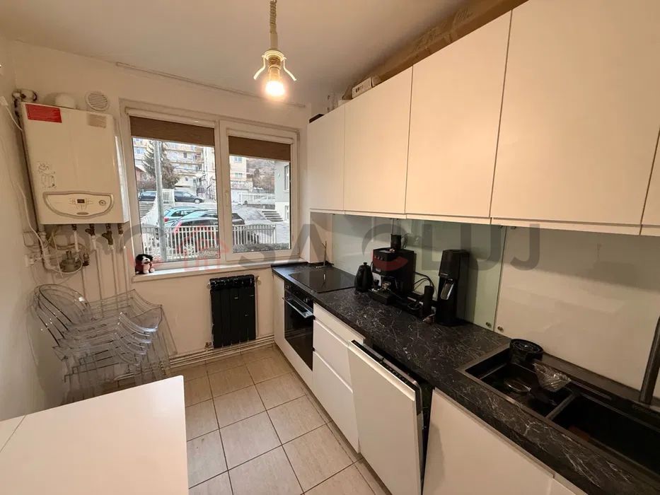 Bloc Izolat - Finisat Modern - Zona Mega Image Eremia Grigorescu - Poză 7