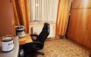 Apartament cu 3 camere, Calea București, Brașov - Poză 2