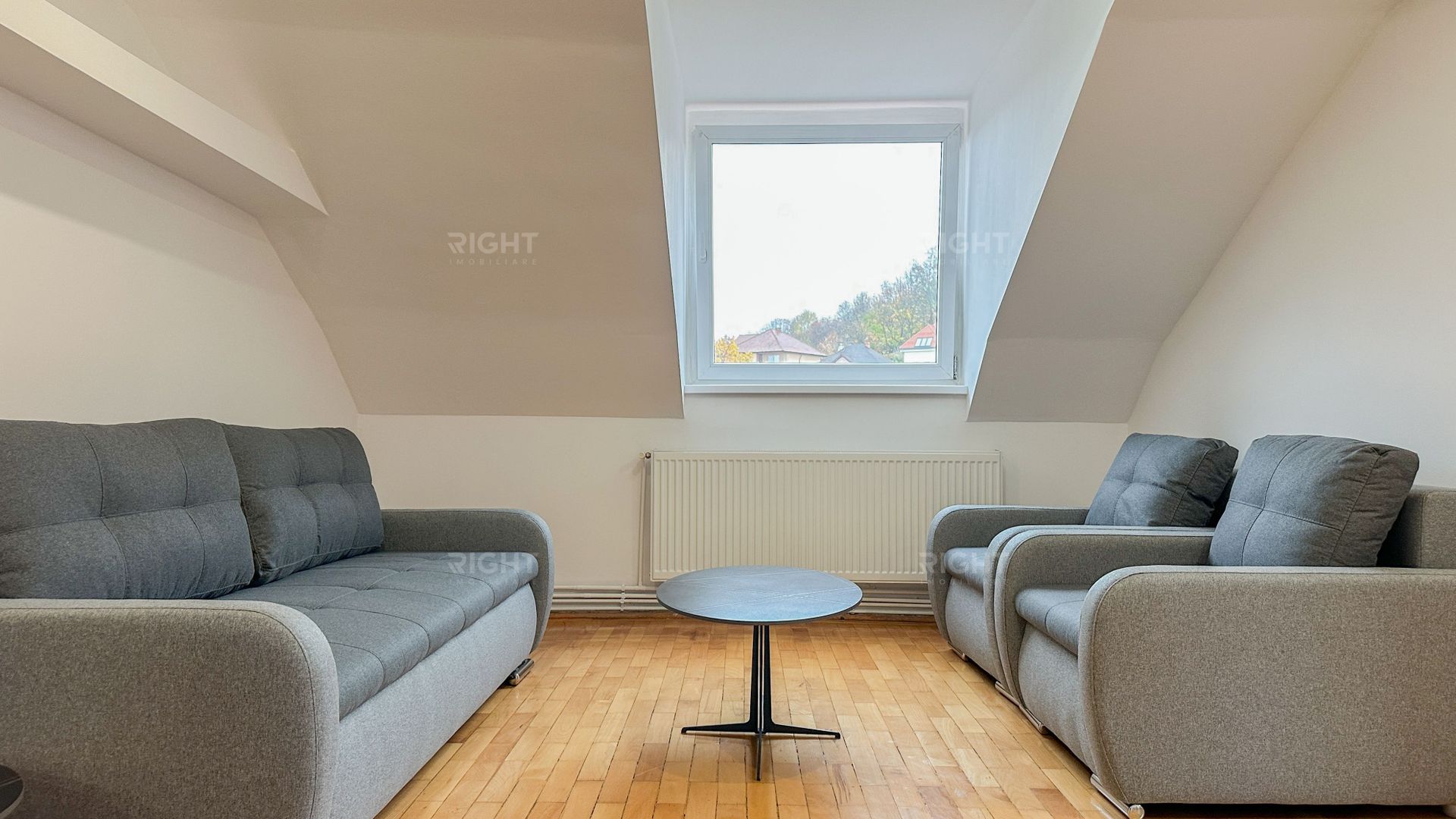 Apartament 2 camere Centrul Vechi Brasov - Poză 3