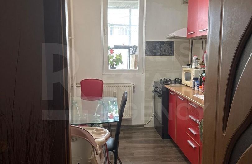 Chirie, apartament cu 2 camere în zona Drumul Taberei, București - Poză 13