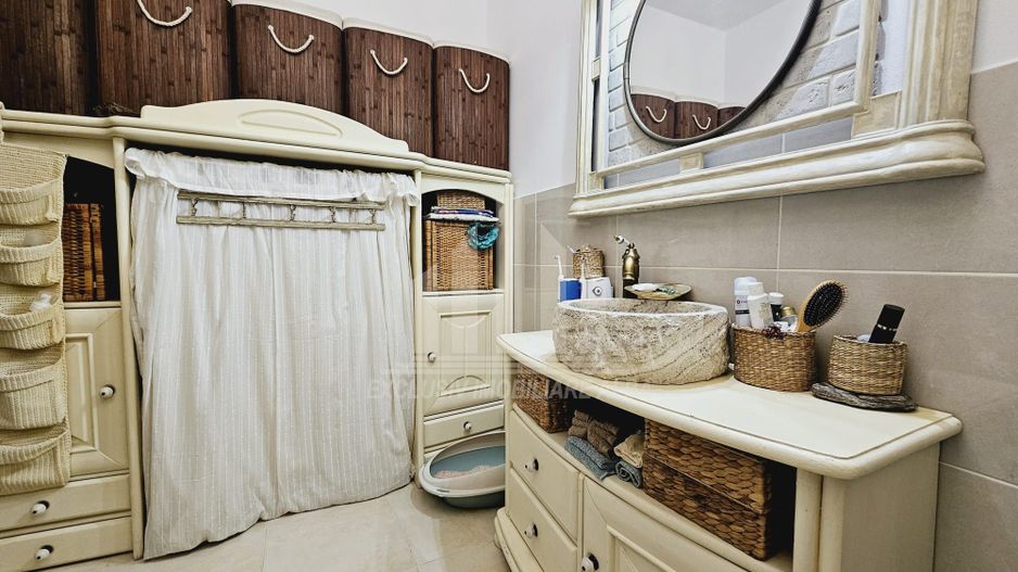 Apartament cu 3 camere decomandate, Maieri - Poză 10