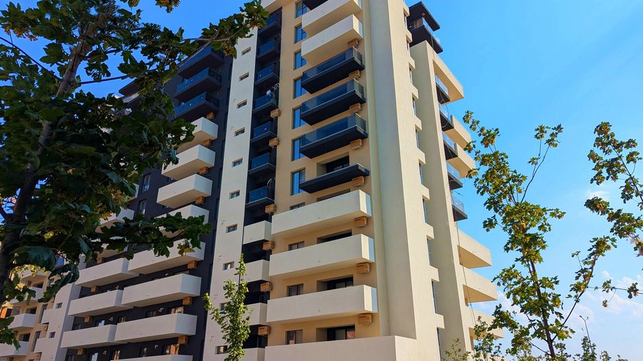 Apartament cu 4 camere, terasa 83mp - The Grand Kristal, Sector 4 - Poză 12