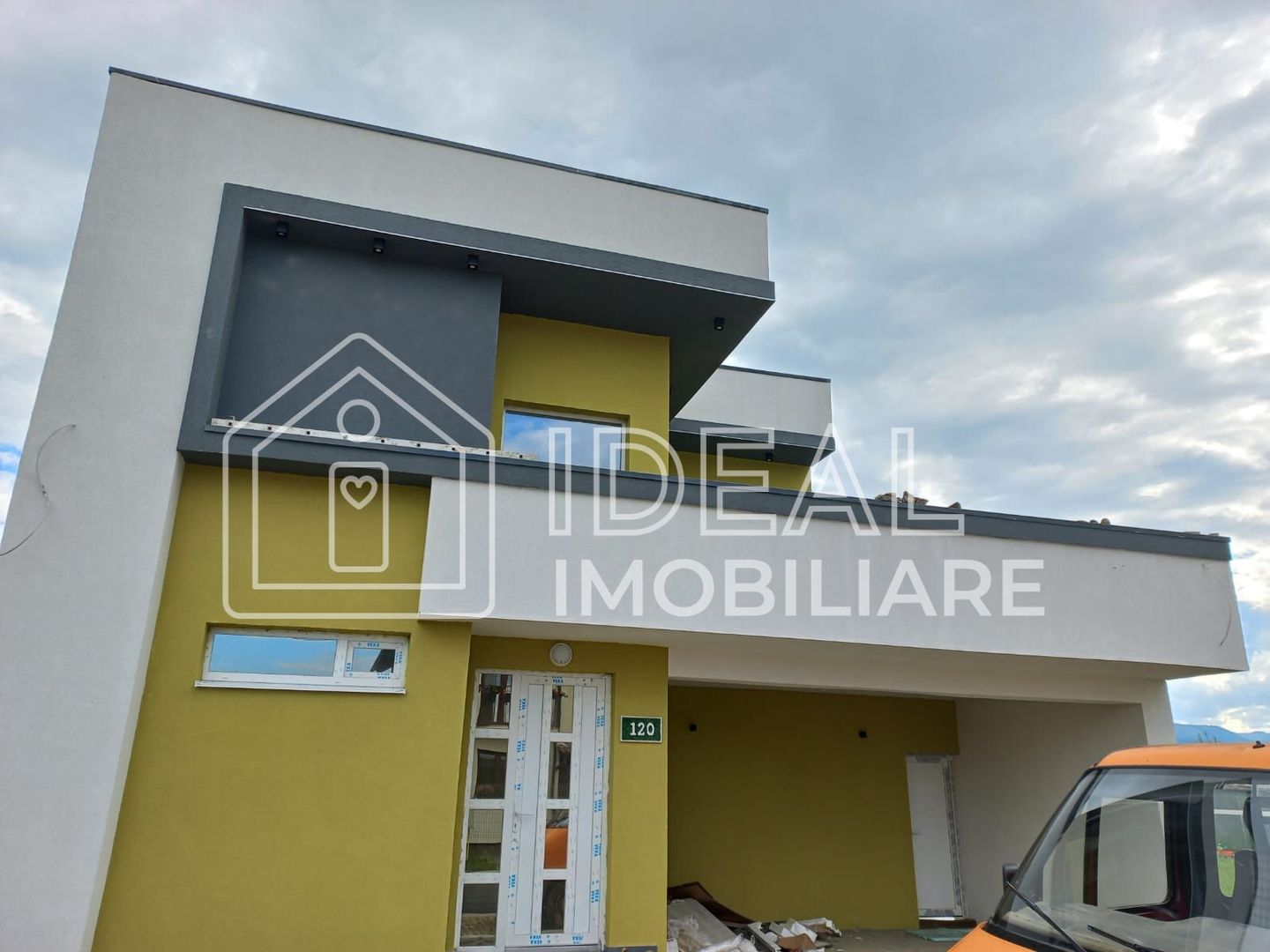 Casa Single cu 4 camere si 350 mp de curte, in Sura Mare - Poză 1