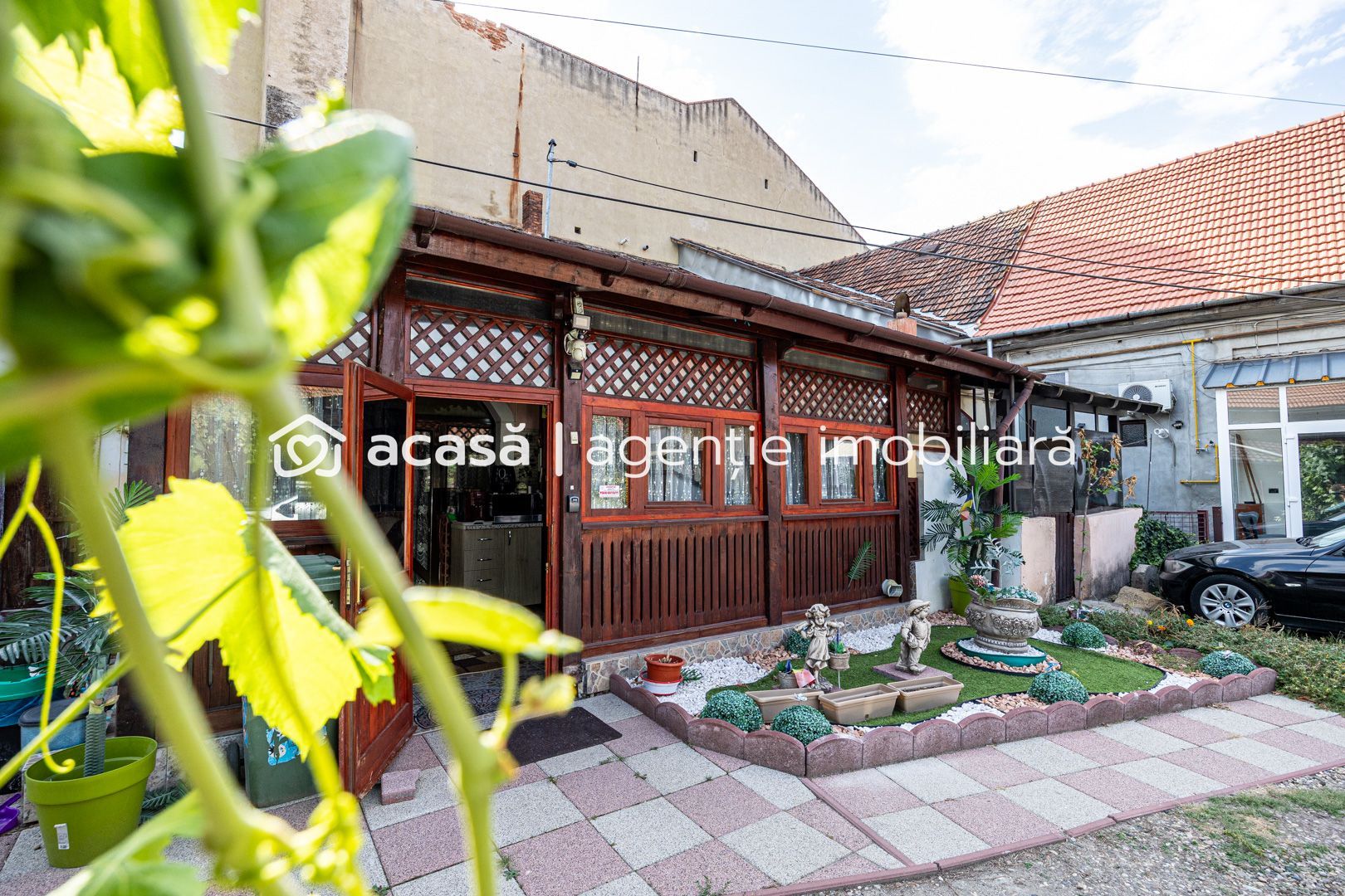 Apartament central, strada Episcopiei cu loc de parcare Comision 0 - Poză 3