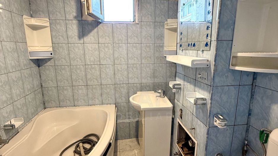 4 decomandate - 80mp - etaj 1 - 2bai - centrala - invesitie - Astra - Poză 6