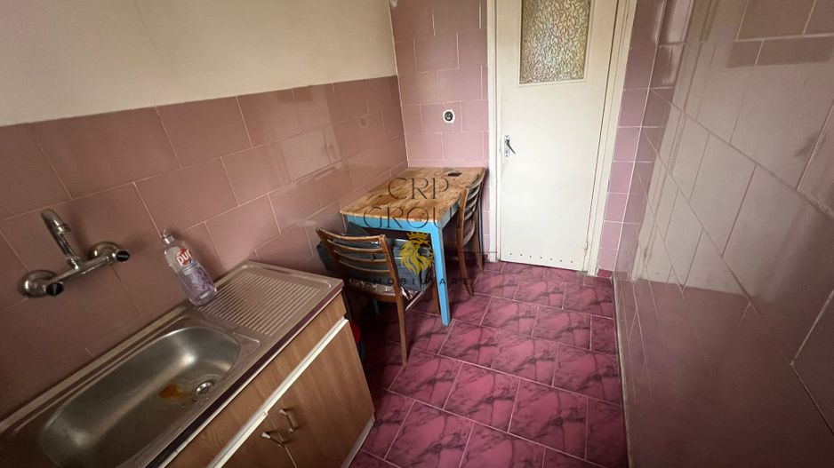Apartament 4 camere, etaj 1/4, zona Mausoleul Eroilor - Sud - Poză 4