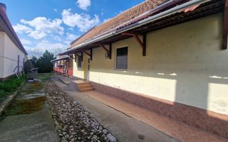 Casa de vanzare | 100 mp | 1048 mp teren | Ciugud - Poză 6