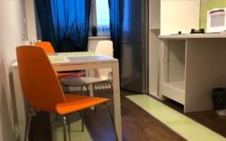 APARTAMENT CU 3 CAMERE - Poză 2