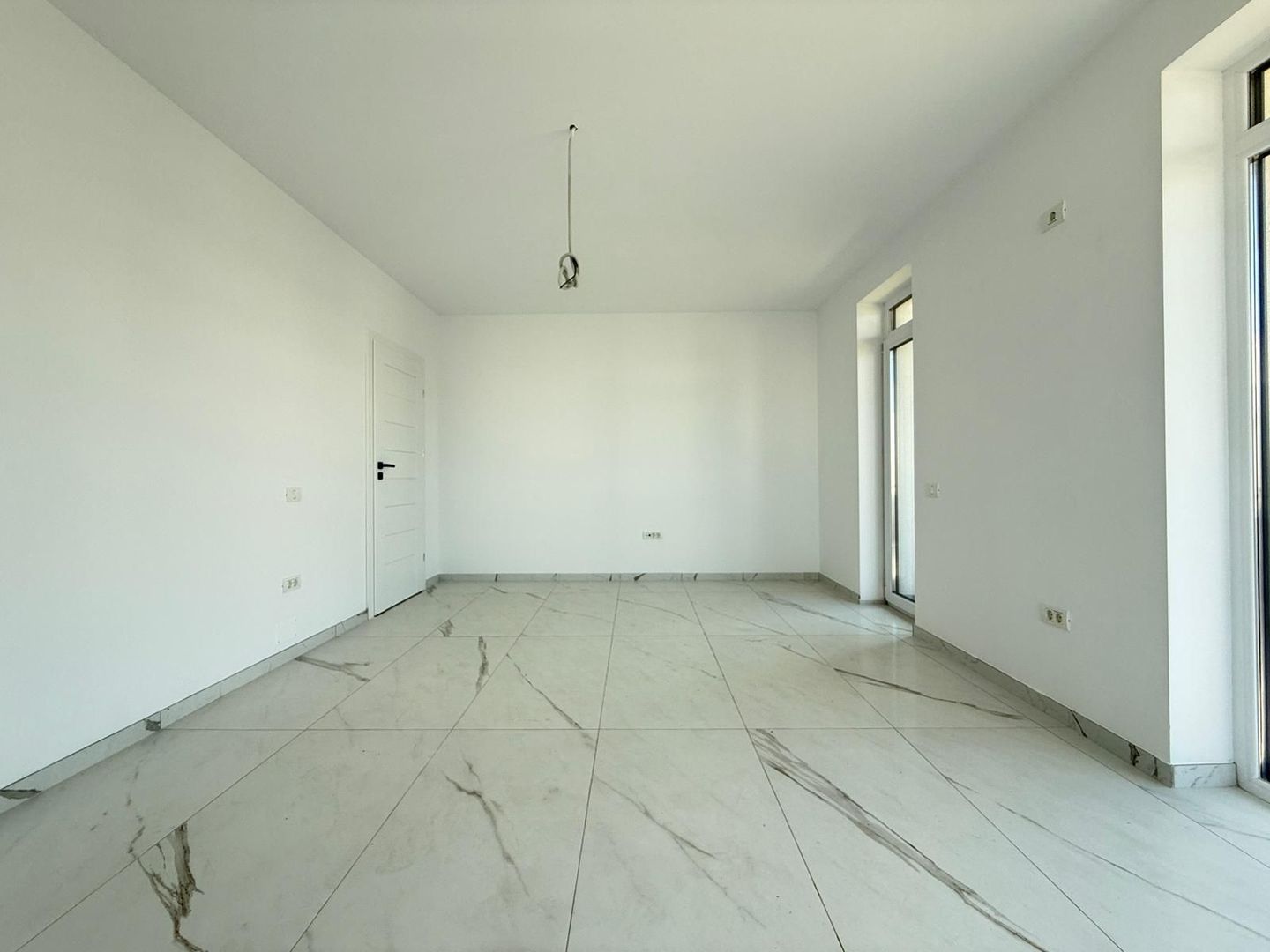 Braytim - SXD Market | 2 Camere | Curte proprie | Bucatarie inchisa - Poză 9