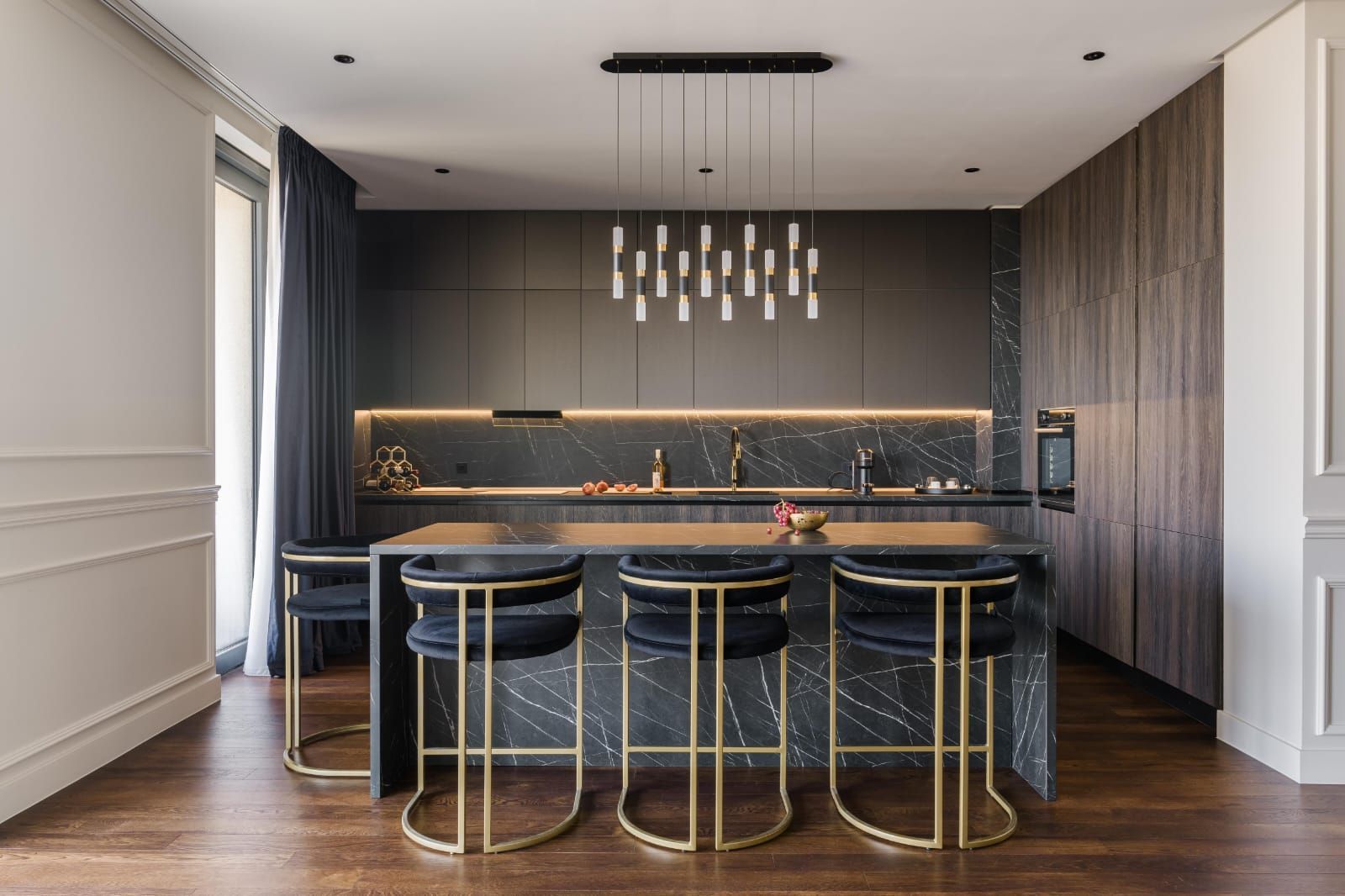 Apartament deosebit luxuriant 4 camere I Rahmaninov Residence - Poză 18