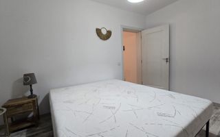 Apartament de vanzare 2 camere 47 mp zona Florilor - Poză 6