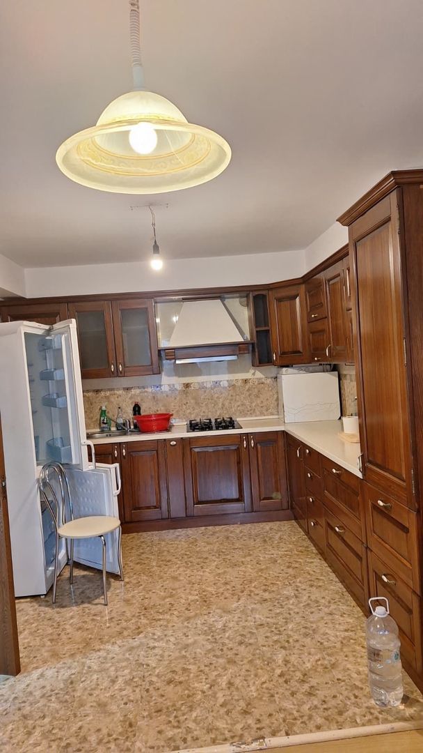 Casa de inchiriat Curtea de Arges - Poză 10