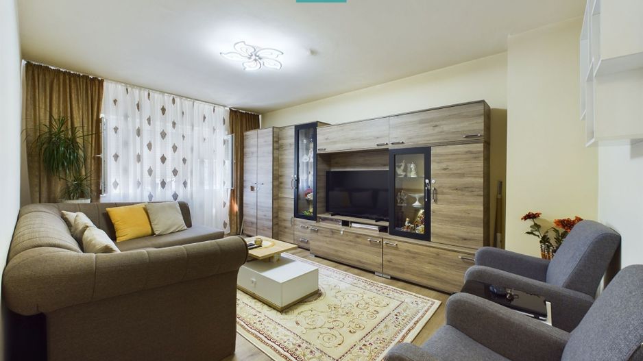 Apartament cu 3 camere în Alfa - Poză 1