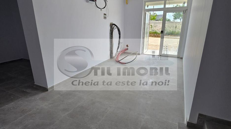 Apartament 1 camera  36.45 m--finalizare noiembrie 53.900 Euro - Poză 4