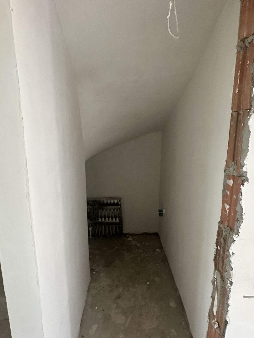 CASA INSIRUITA - BRAGADIRU 4 CAMERE, TOATE UTILITATILE, COMISION 0% - Poză 2