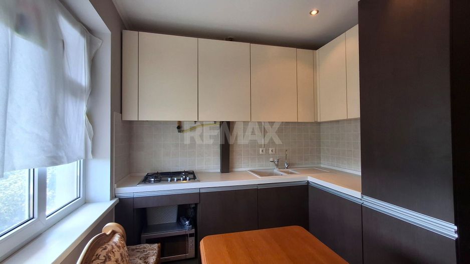 Apartament 1 cameră + 2 balcoane str. Kiev, Mun. Chișinău - Poză 6