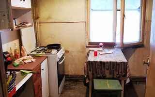 Vand apartament 2 camere Lunca - Poză 4