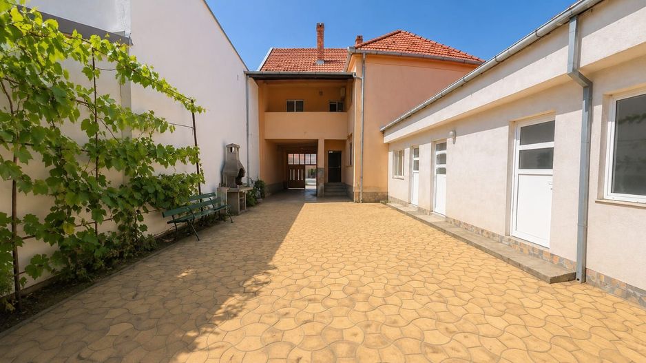 Casă cu 3 dormitoare și teren de 539 mp, Satu Mare str St, O Iosif - Poză 19