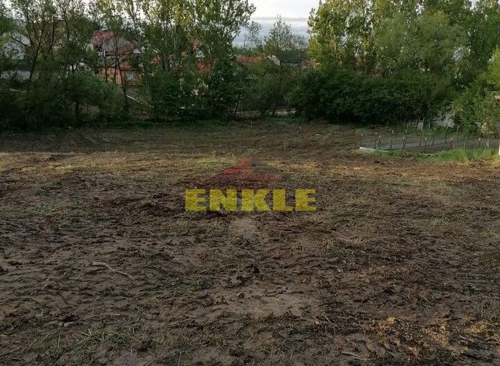 Teren Intravilan 2200 mp, zona Izvoarelor, pret 40/mp - Poză 2