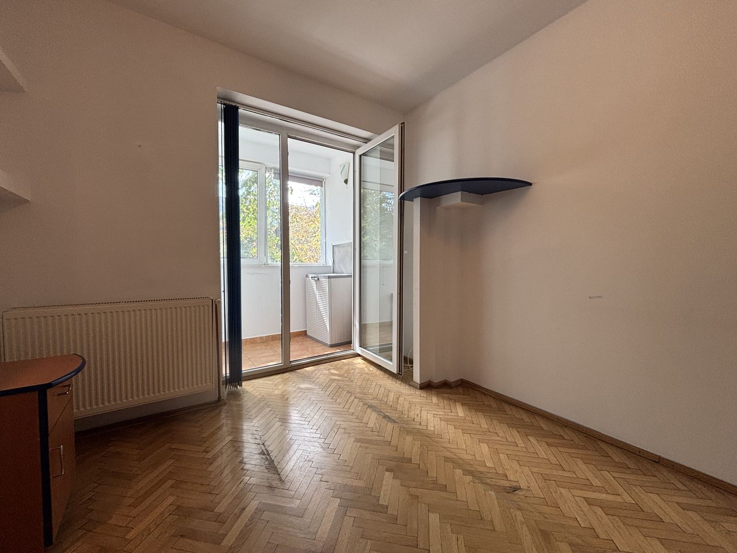 Apartament 3 camere | Etaj 1 | Centrală proprie | Instalații - Poză 17