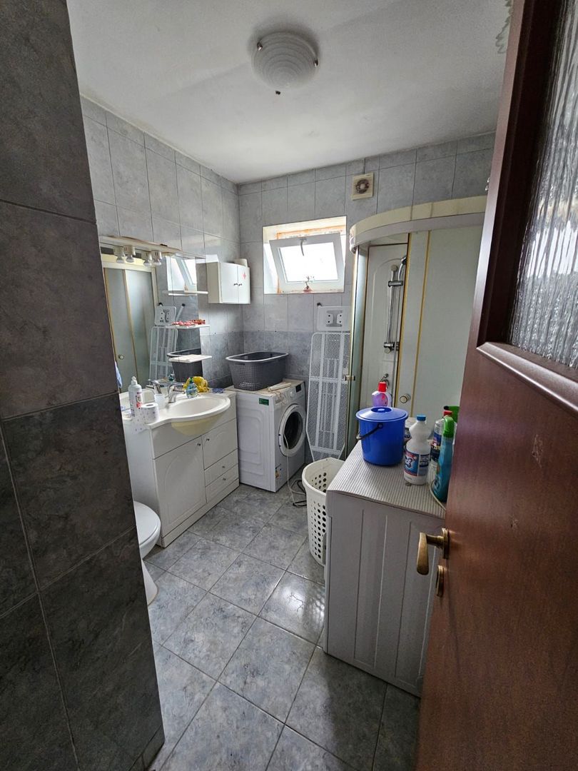 Casa- zona Spitalul nr1 - Poză 3