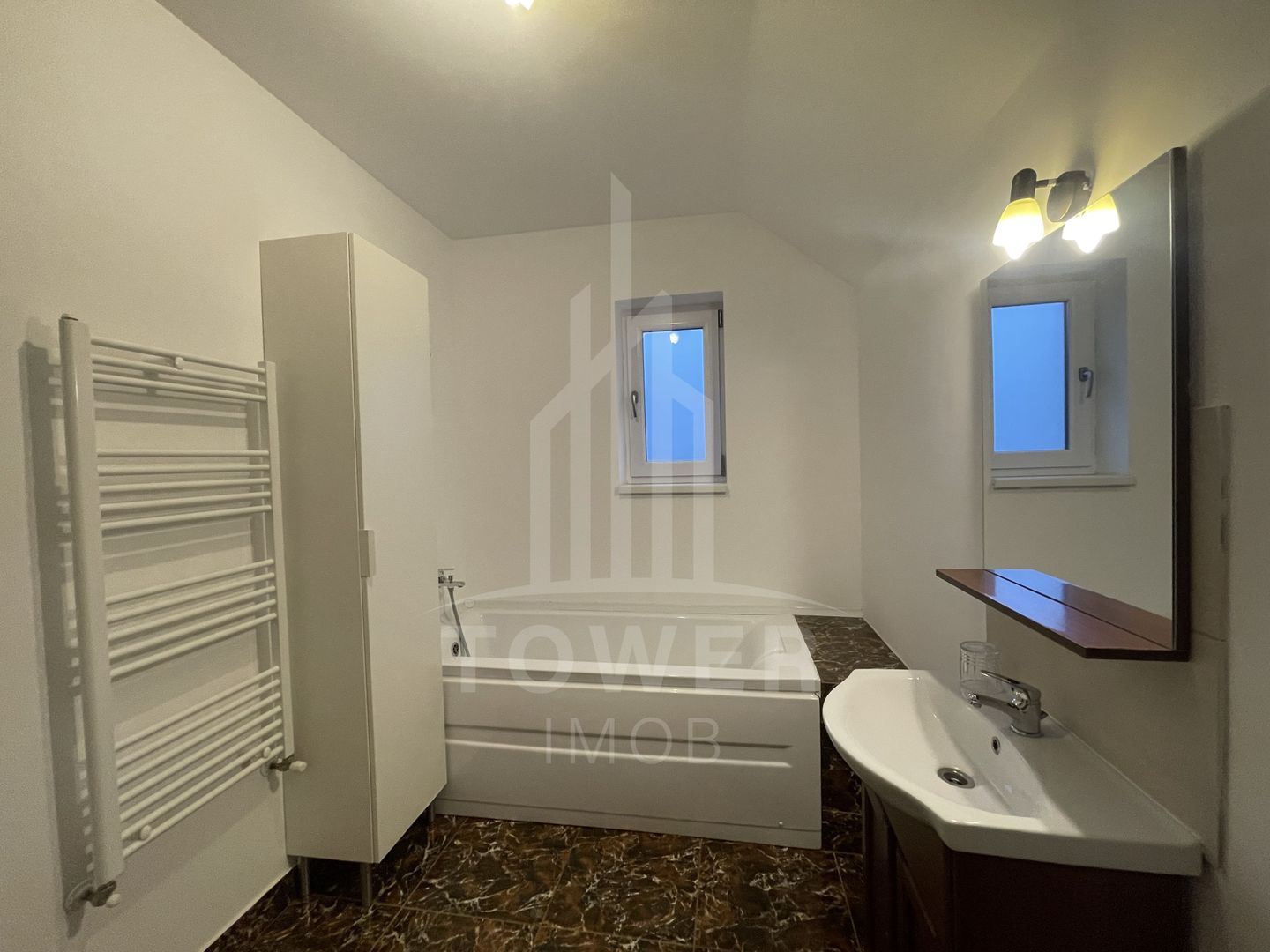 Casa individuala cu etaj - 140 mp utili-zona Belvedere - Poză 14