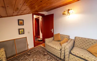 Casa superba, Adunatii Copaceni - Poză 15
